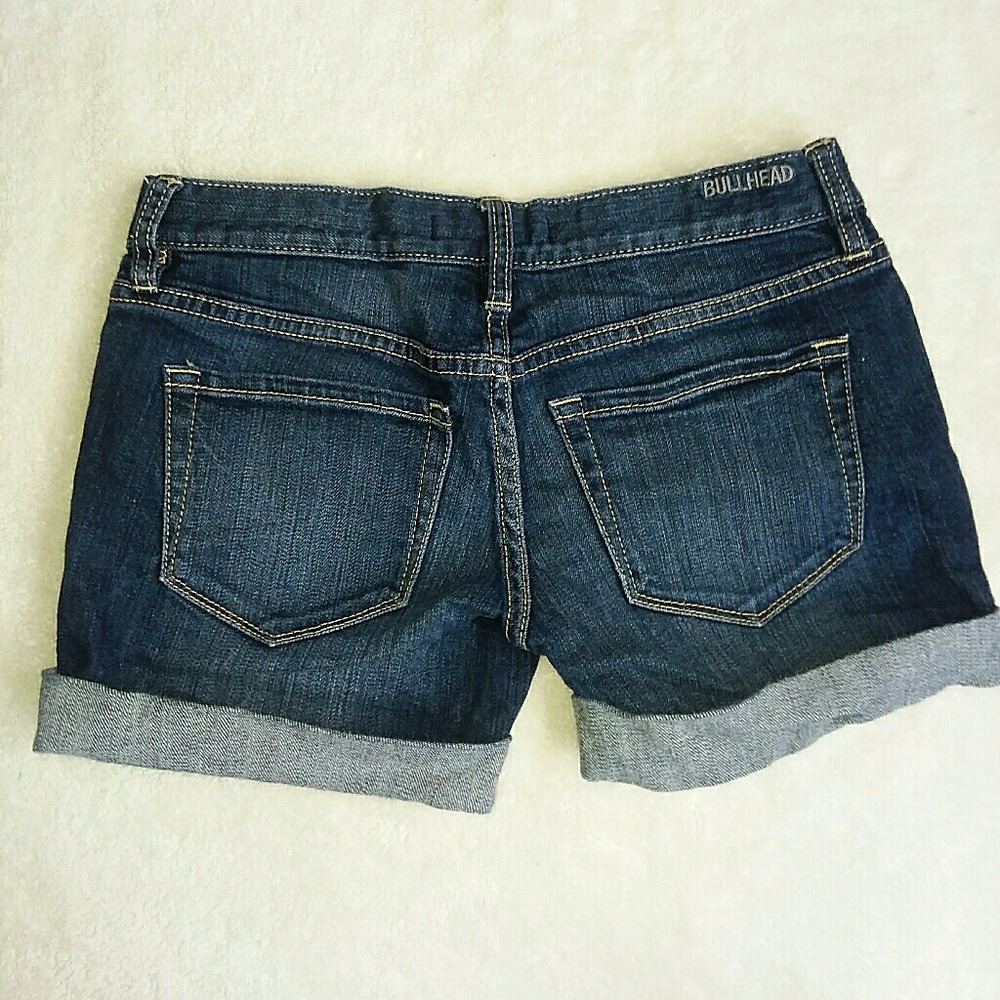Bullhead Shorts - Picture 2 of 3